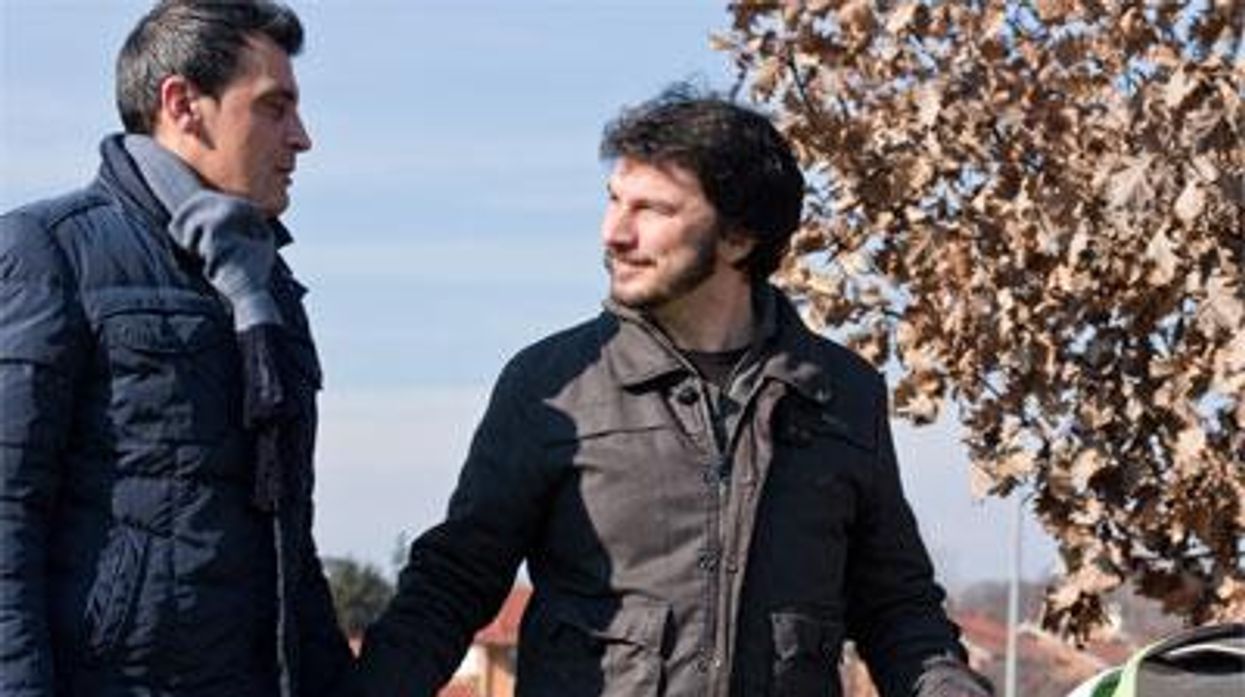 Samesexcouple_400115752075