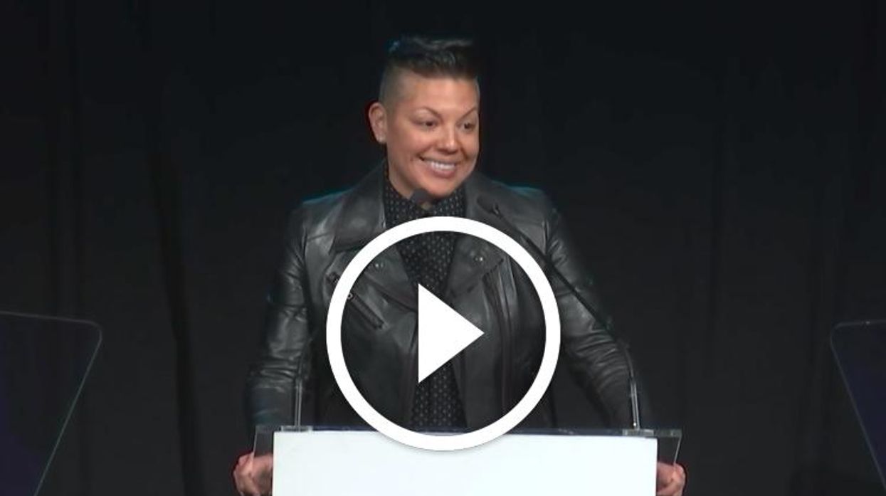 Sara Ramirez Wins Trailblazer Award