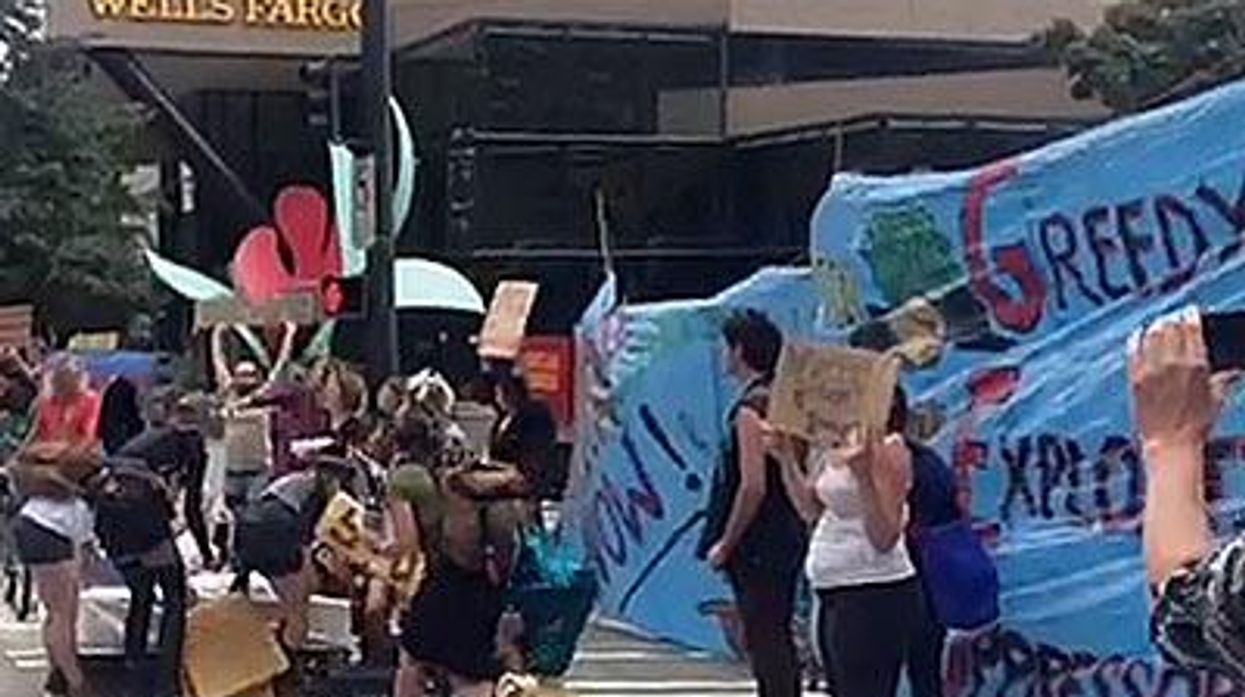 Seattle_trans_protestx400