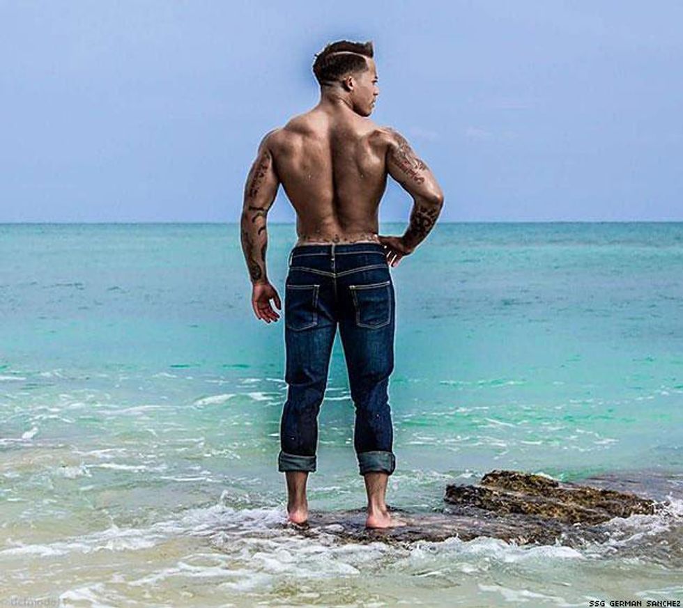 Shaneortega_beach_backx633_2_0