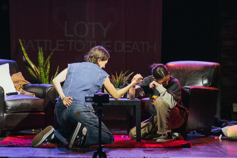 Shannon Beveridge of Exes and O's on tour