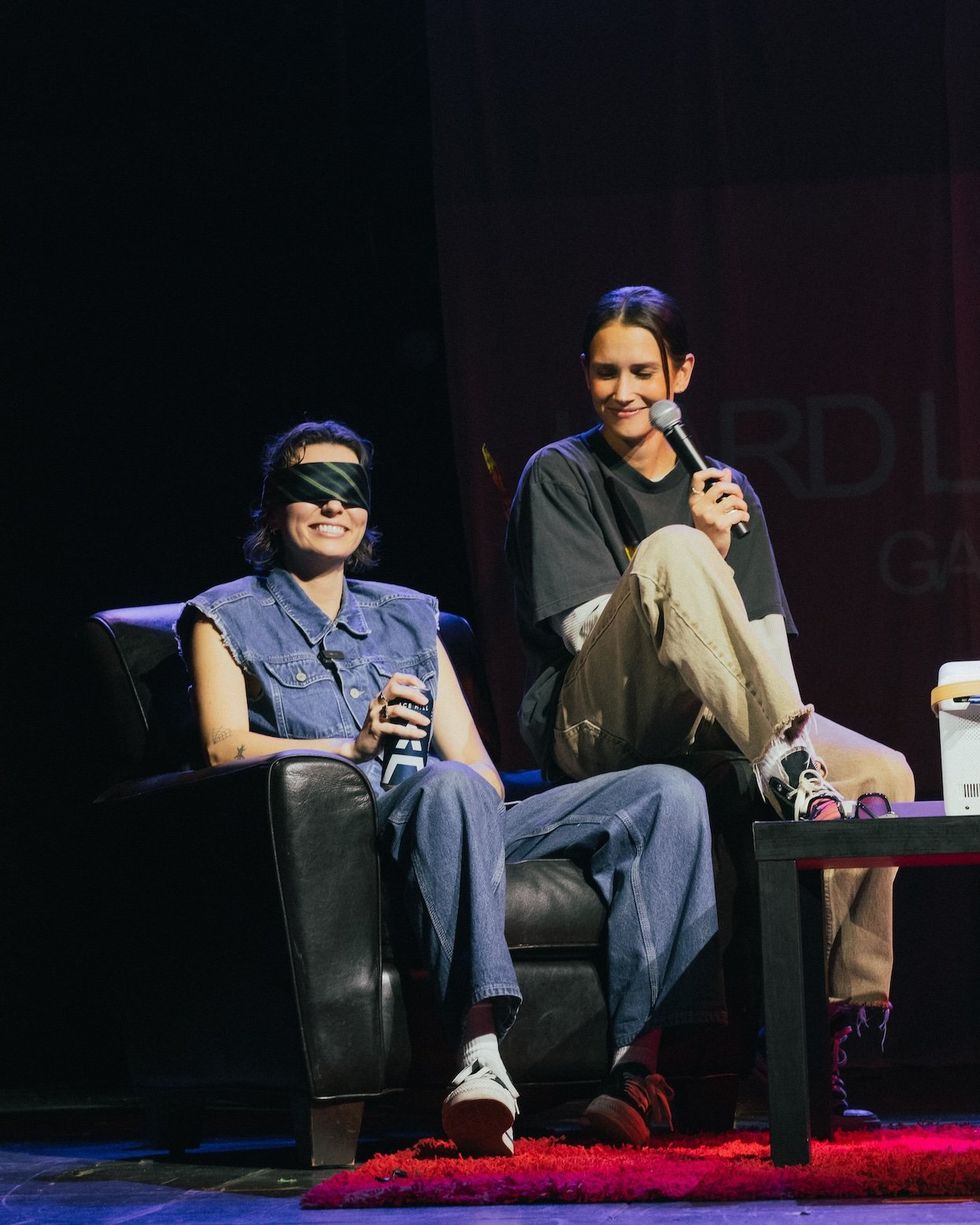 Shannon Beveridge of Exes and O's on tour