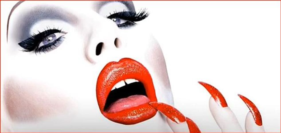 Sharon-needles-call-me-on-the-ouija-boardx633_0