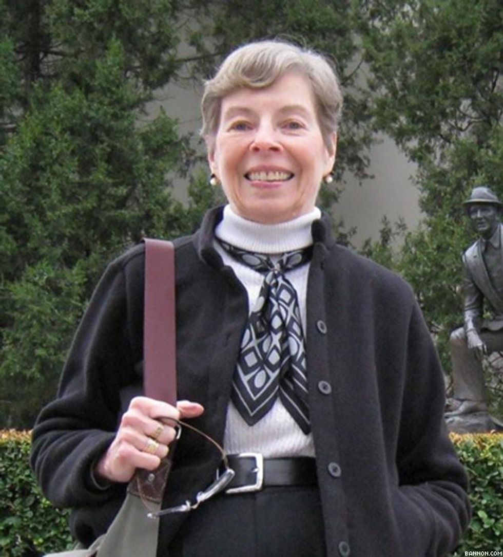 Shelefthimforawoman-003