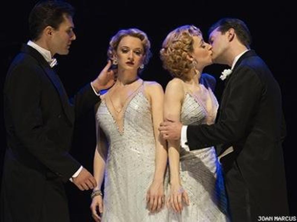 Sideshow_joanmarcusx400_0