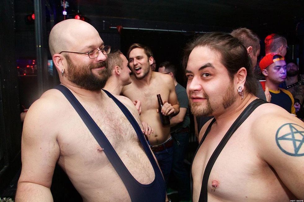 Singlet Party