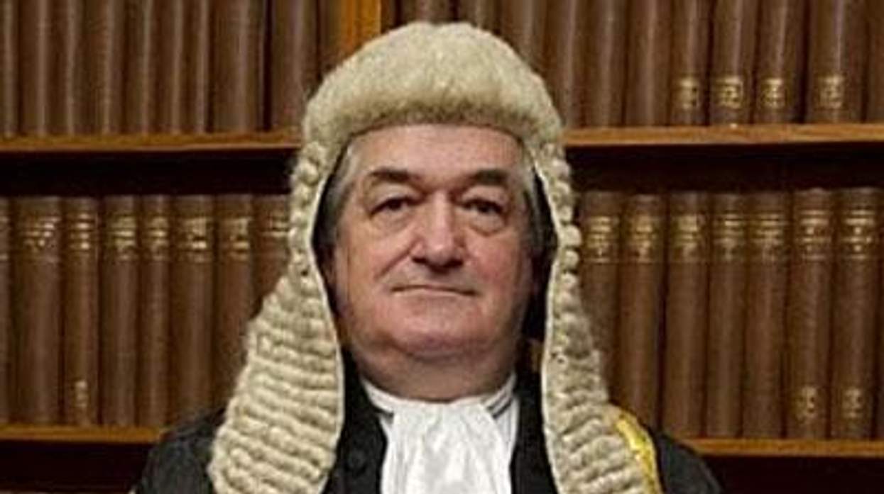 Sir-james-munby_officialx400