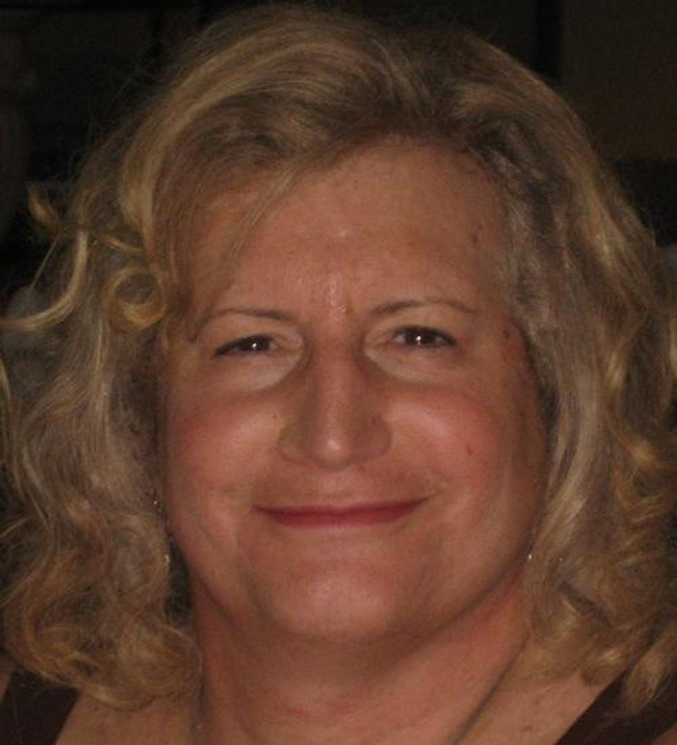 Small_cropped_pic_from_wedding