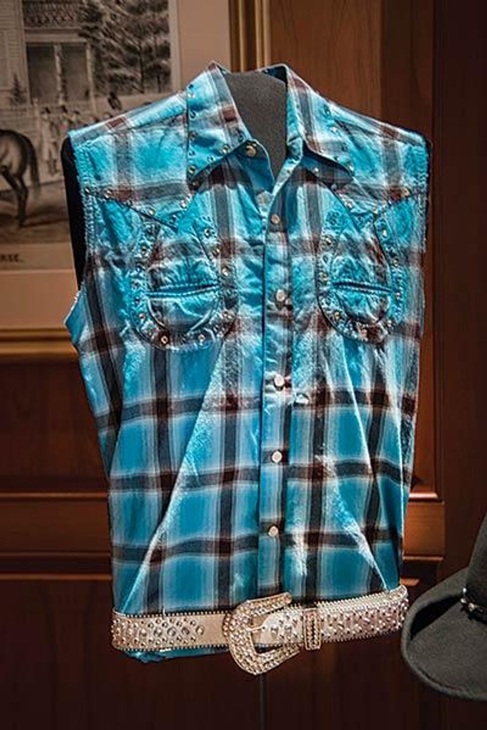 Smithsonian_shirtx400d_0