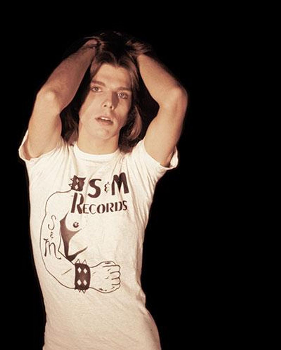 Smokeycolour-x400d_0