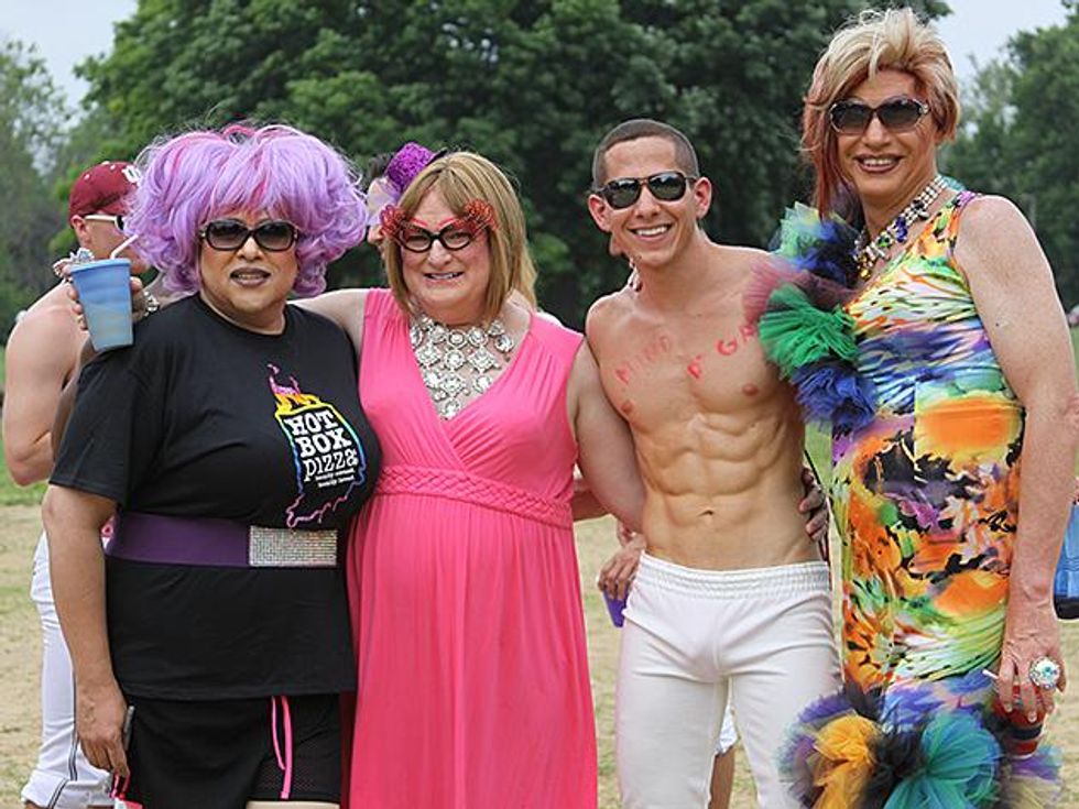 Softball-game-pride-2015-img_1400