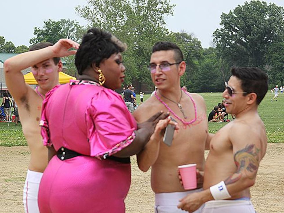 Softball-game-pride-2015-img_1405