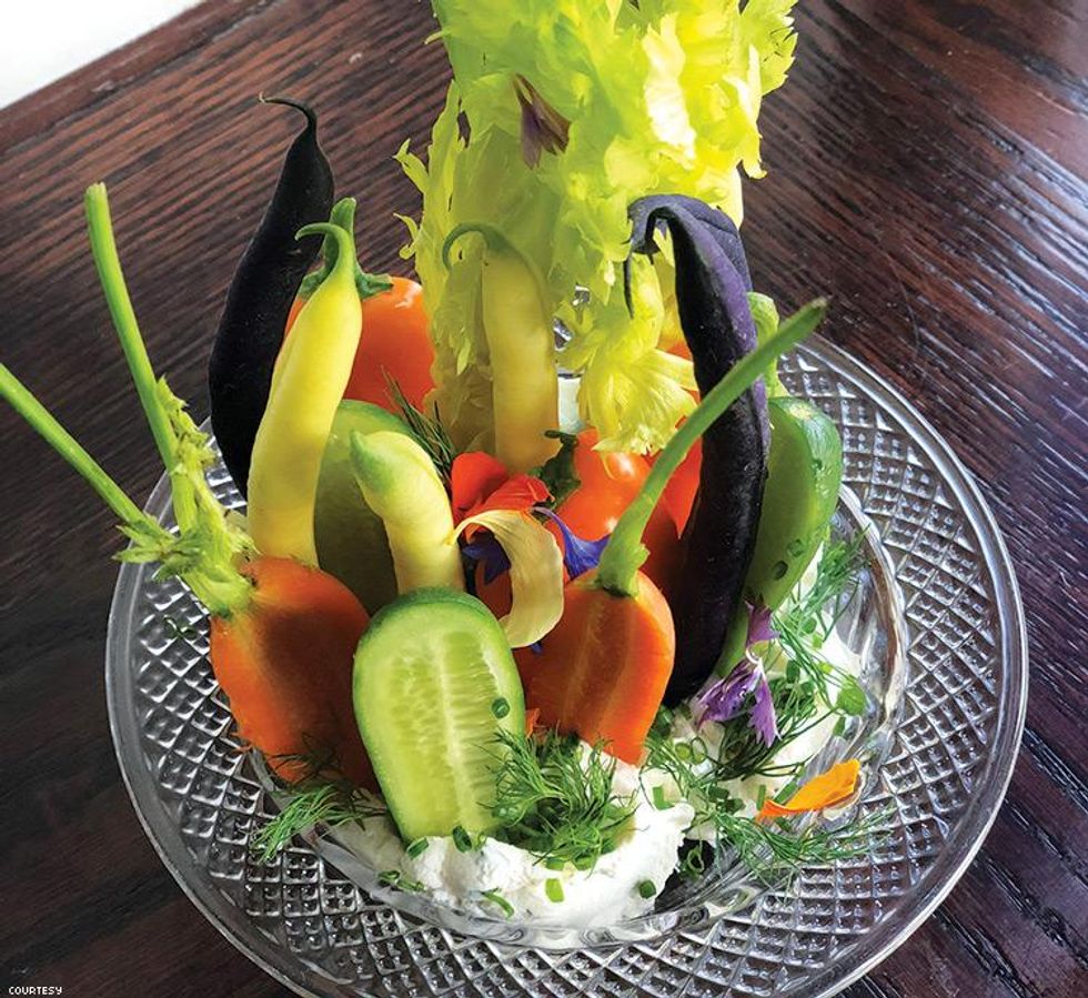 Sour-cream-chive-labneh-cruditesx750