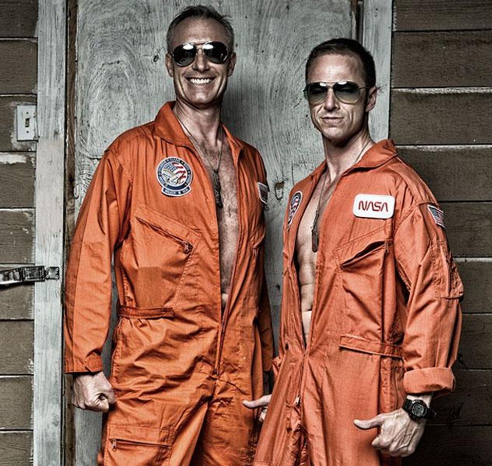 Ss-superhero_25x633_0