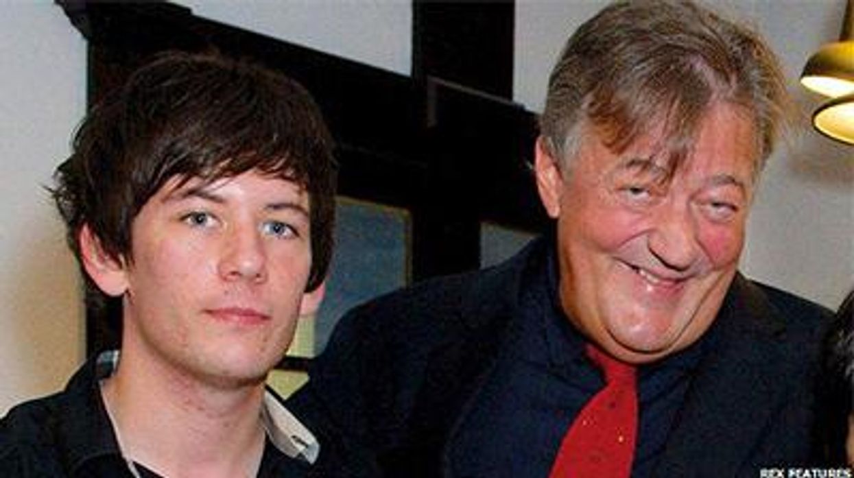 Stephen-fry-and-elliot-spencer-x400-2