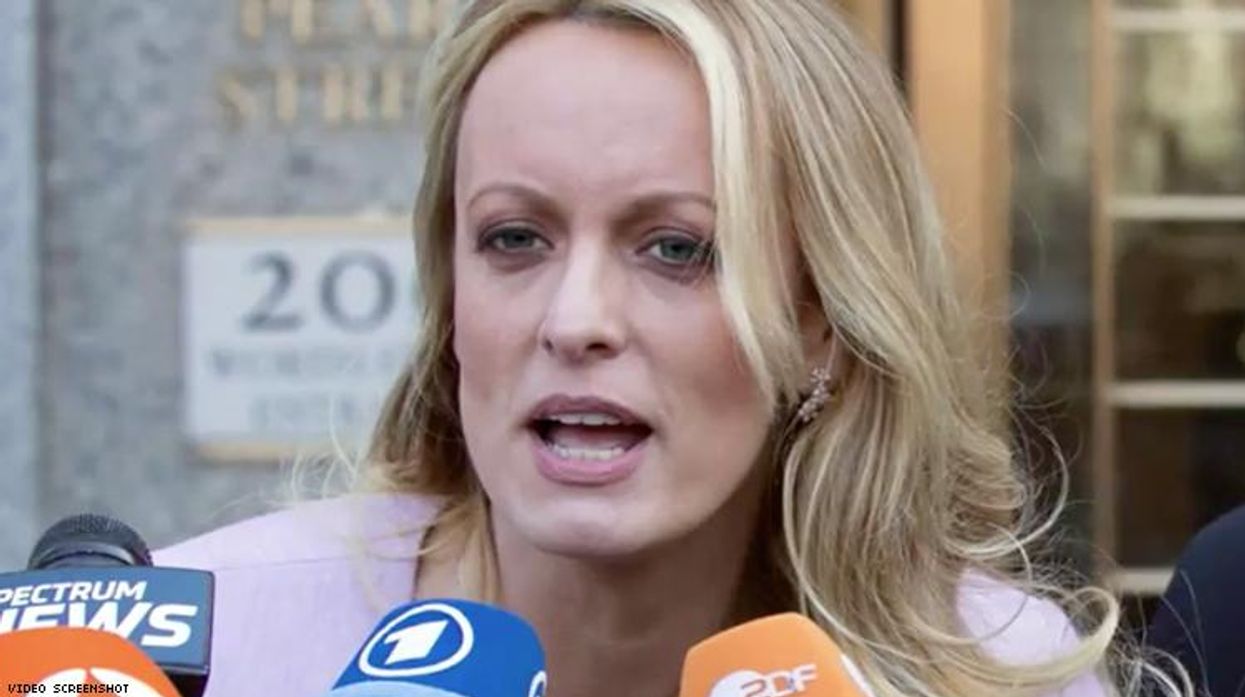 Stormy Daniels Back On Stage After Arrest