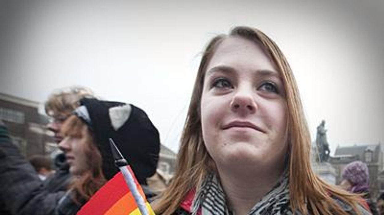 Students_rainbow_flagx400