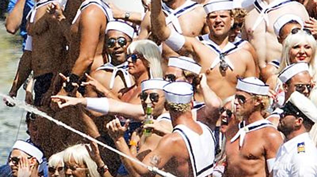 Summer_lgbt_pridex400