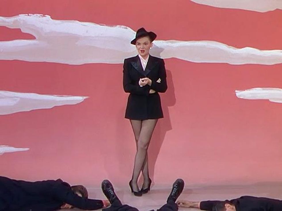 Summer-stock-garlandx633_0