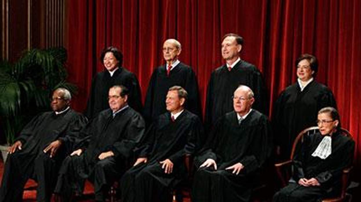 Supreme-court-members-x400