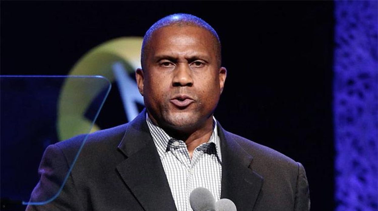 Tavis Smiley Sues PBS Over Investigation Into Misconduct