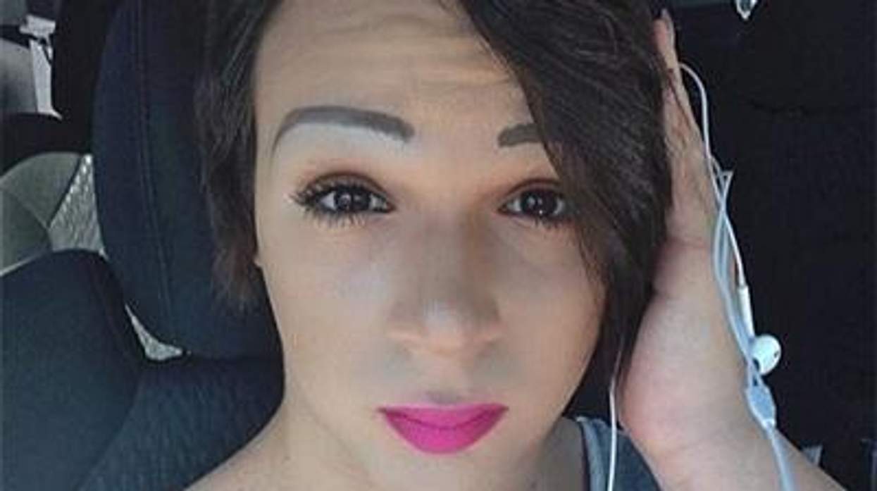 Taylor-alesana-x400d_0