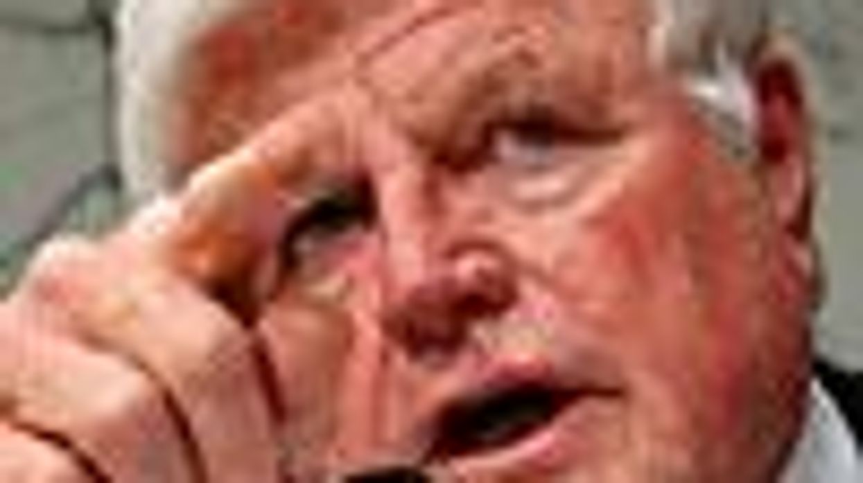 Ted_kennedy_0