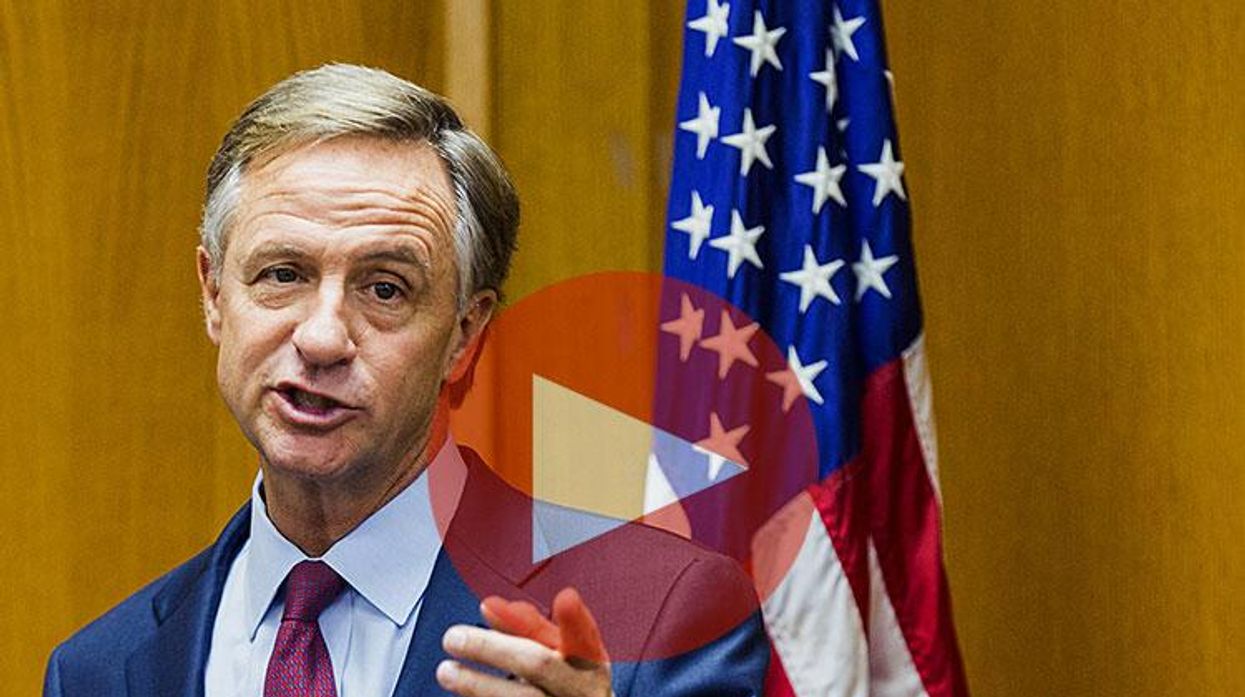 Tennessee Governor HASLAM Gets Bill Allowing Therapists to Turn Away LGBT People
