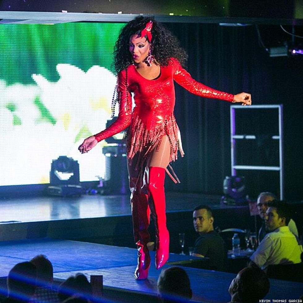 Terren-wooten-clarke-as-kizha-carrx633