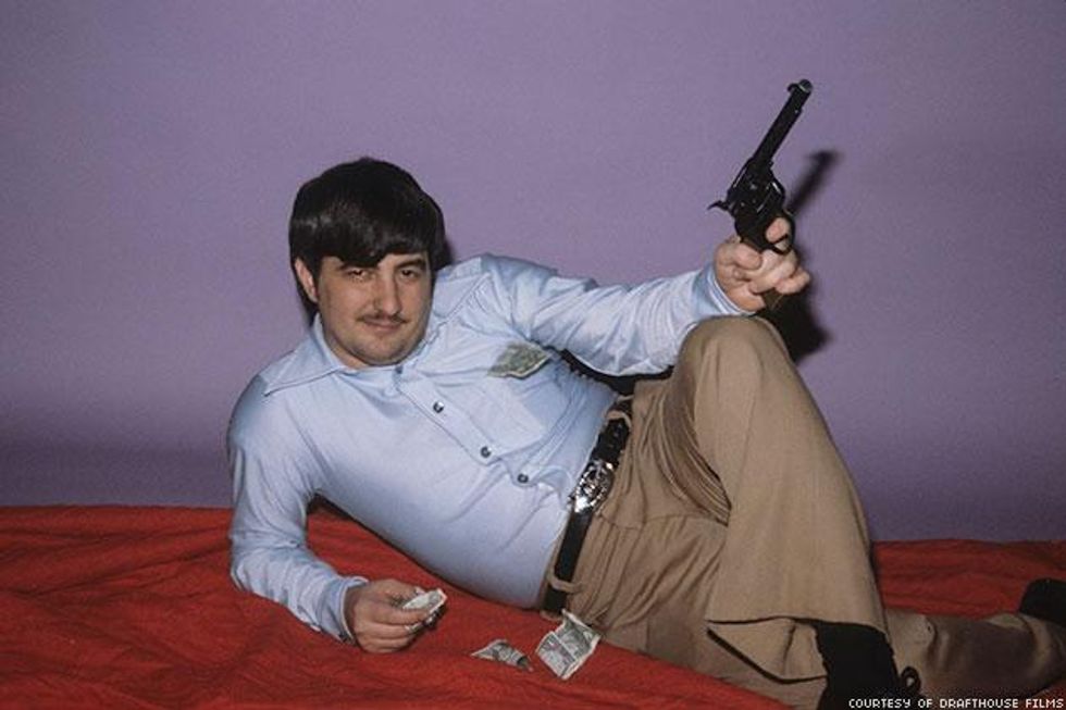 The_dog_john_with_gun_0_0