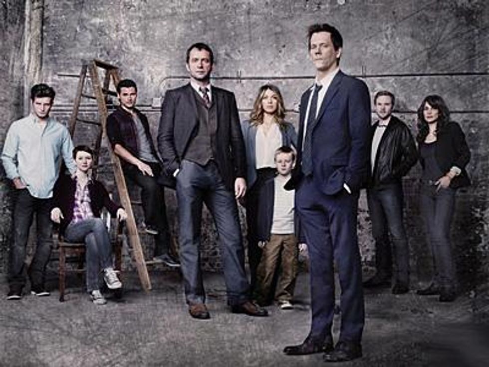 The-following-castx400