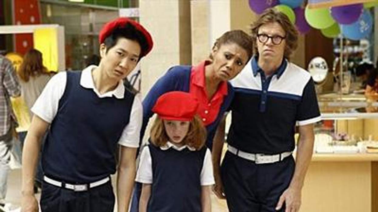 The_neighborscastx400