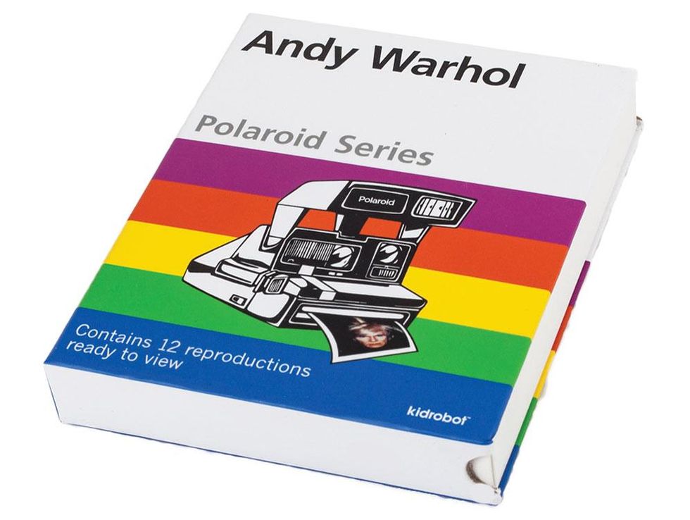 The Selfie King Is Back