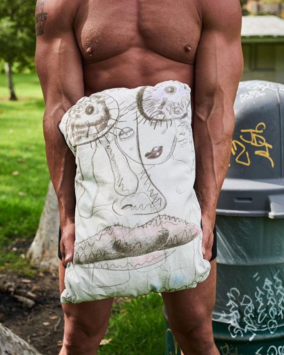 TOM\tOF FINLAND STORE LA URBAN SUMMER