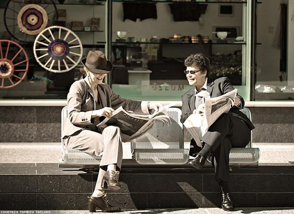 Tomboy_charnaand-beatriz-readingnewspapersx633_0