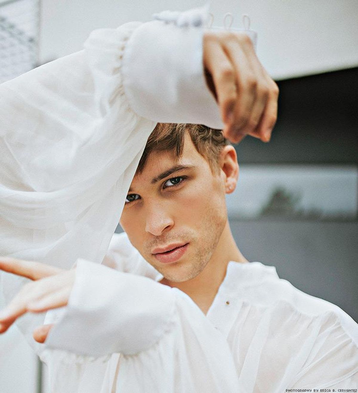 Tommy Dorfman: Daring to be Different