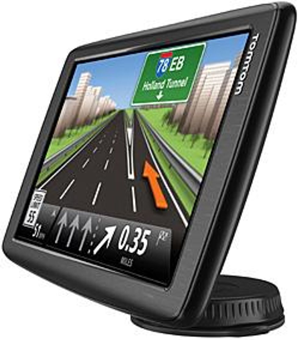 Tomtom_via1605tm_mount2l_alg_us