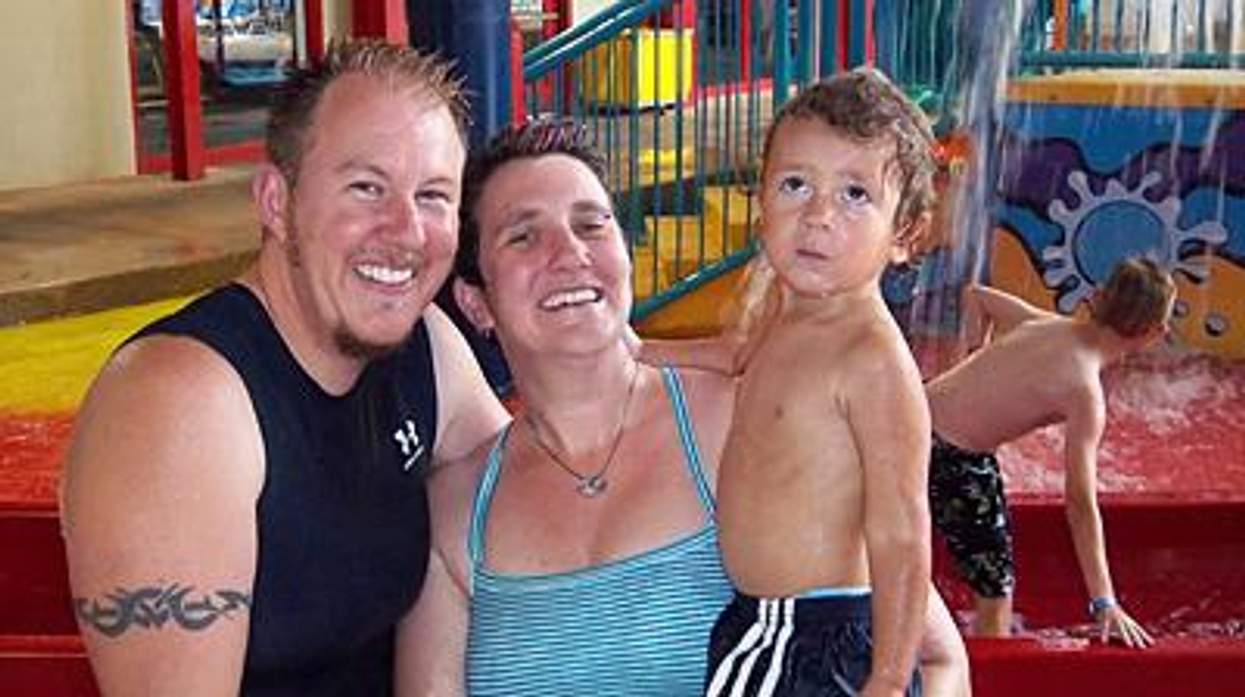 Toni_blessing_familyx400_0