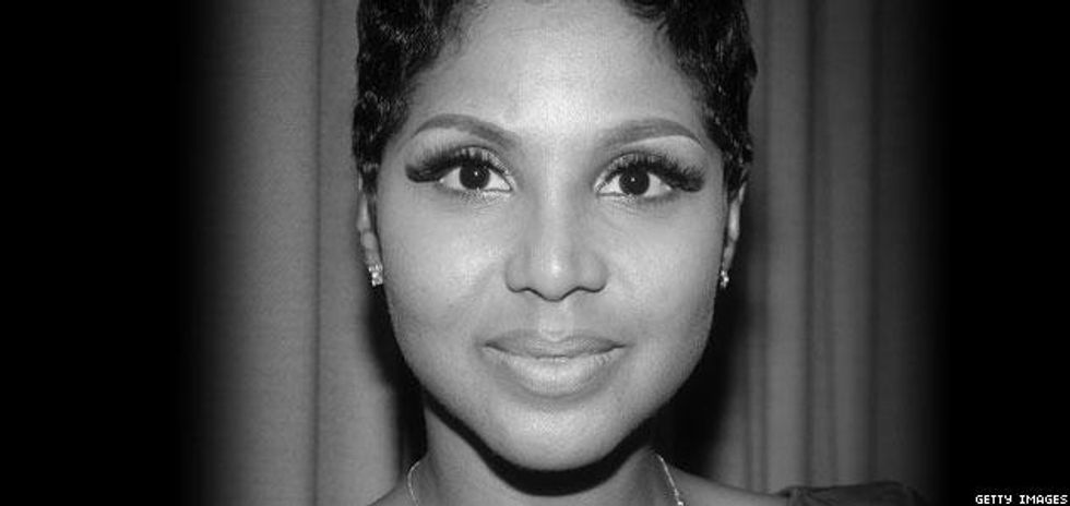 Tonibraxton633x300