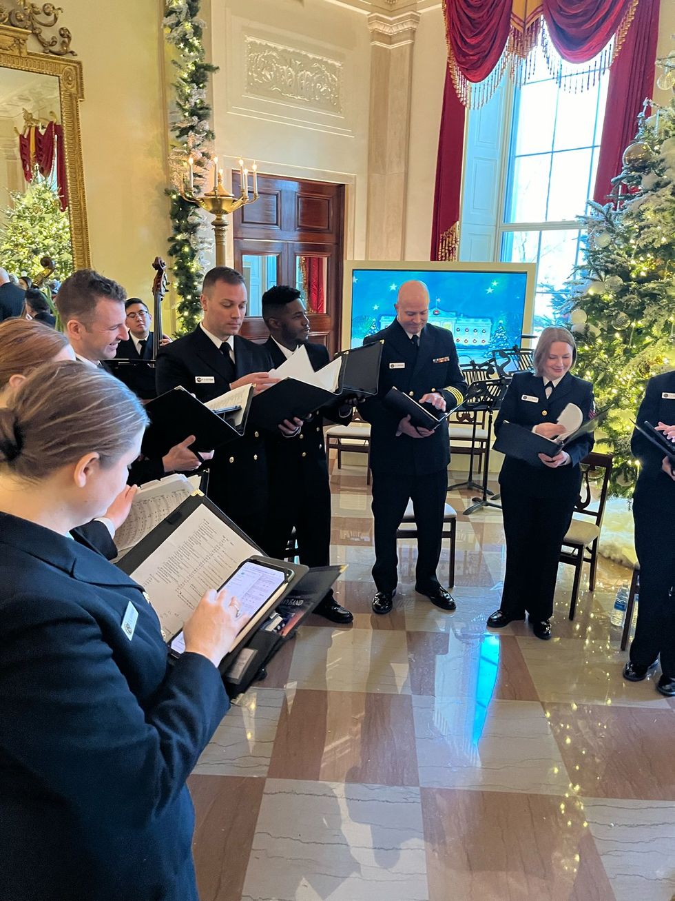 Tour White House Holiday Decorations 2023