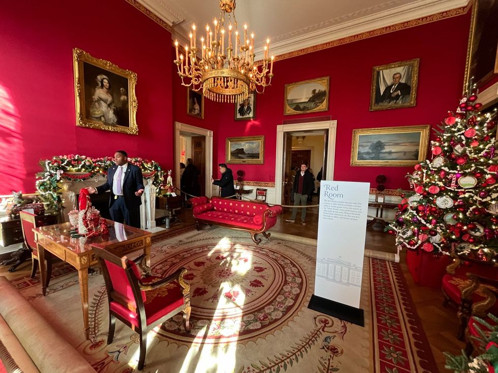 Tour White House Holiday Decorations 2023