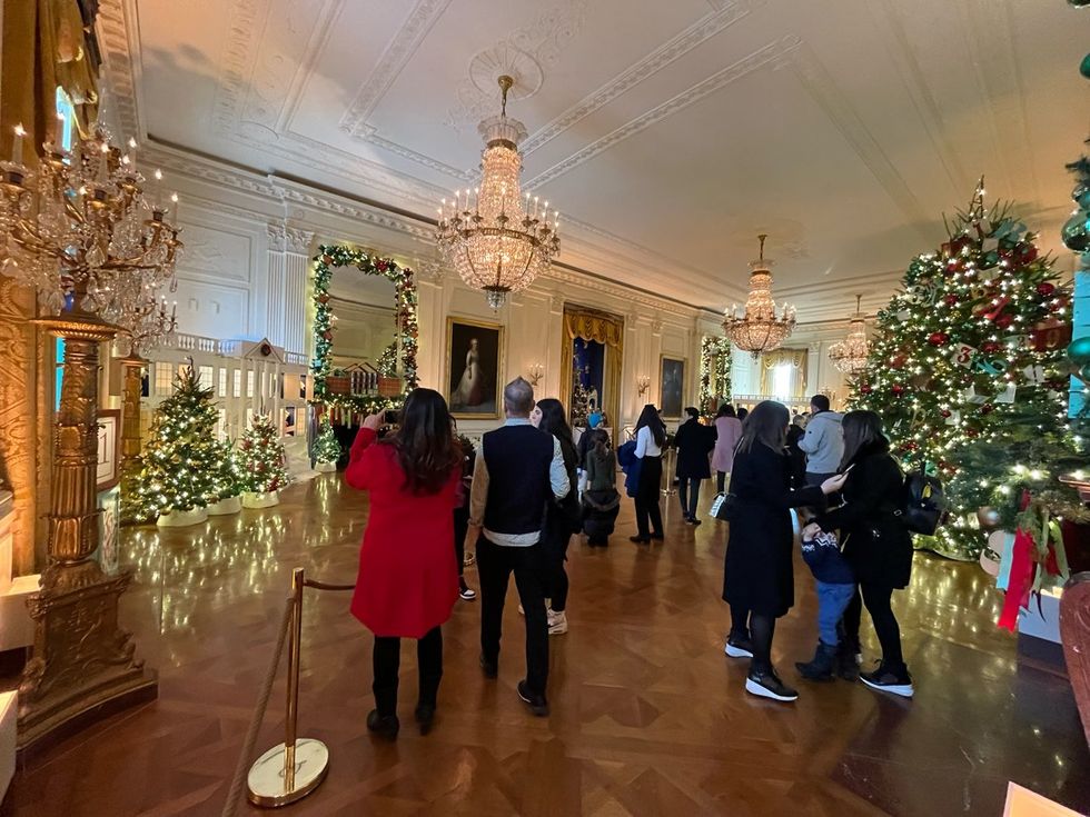 Tour White House Holiday Decorations 2023
