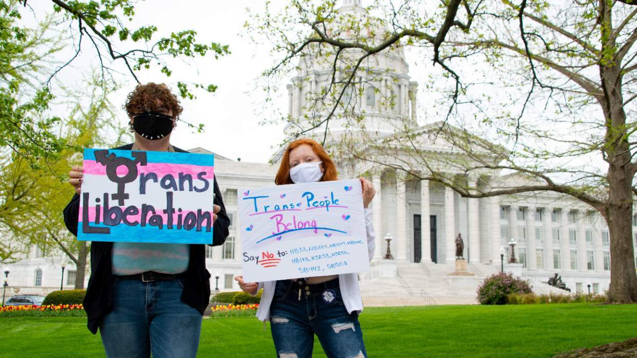 Trans rights protestors outside Missouri State Capitol