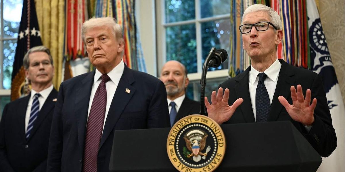 Tim Cook chooses riches over justice and coddles the evil ways of dictator Trump