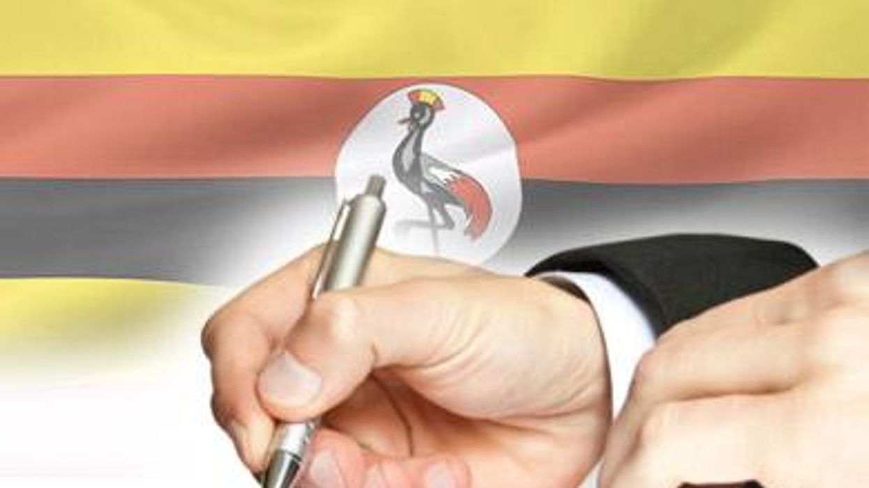 Uganda_signaturesx390_4