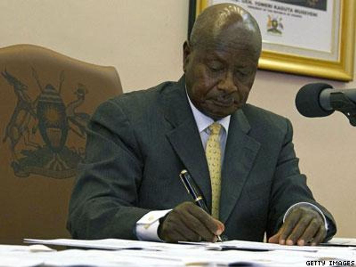 Ugandas-president-yoweri-museveni-x400