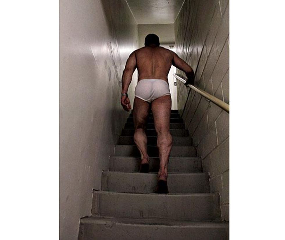 Underpants_stairsx633_0