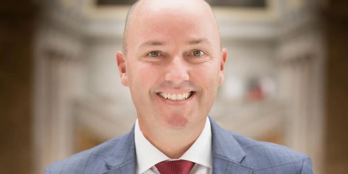 utah-gov-spencer-cox.jpg?id=33337984&wid