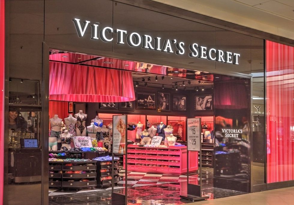 Victoria's Secret storefront