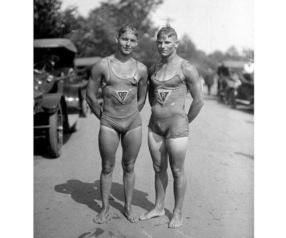 Vintage-swimsuitsx633_0